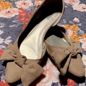 a.n.a Bow Point Toe Flats